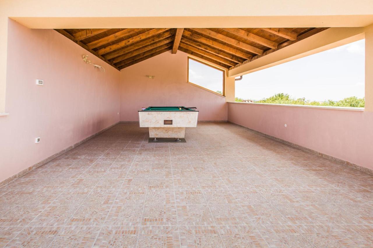 Villa Nabucco Kras Экстерьер фото